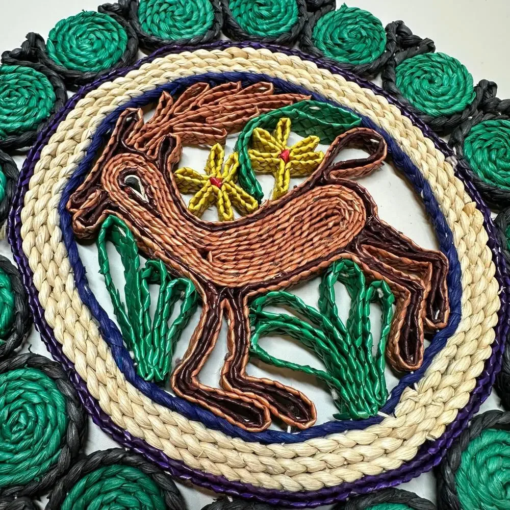 Woven Trivet Wicker Rattan Deer Boho MCM Hot Pad Wall Decor Natural Fiber Green